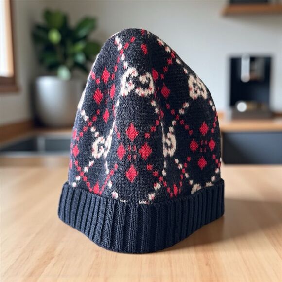GUCCI 
Knit GG Monogram Diamante Beanie Hat Black - Picture 2 of 4